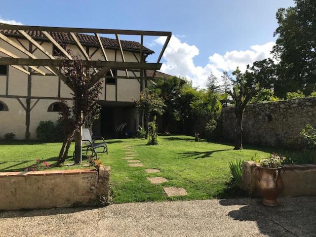 Le Cazalet Bed & Breakfast Saint-Sever  Exterior photo